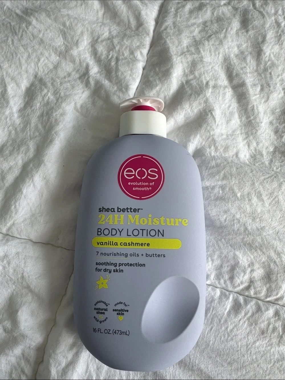 NEVER USED eos vanilla cashmere Body Lotion with Pink Cap